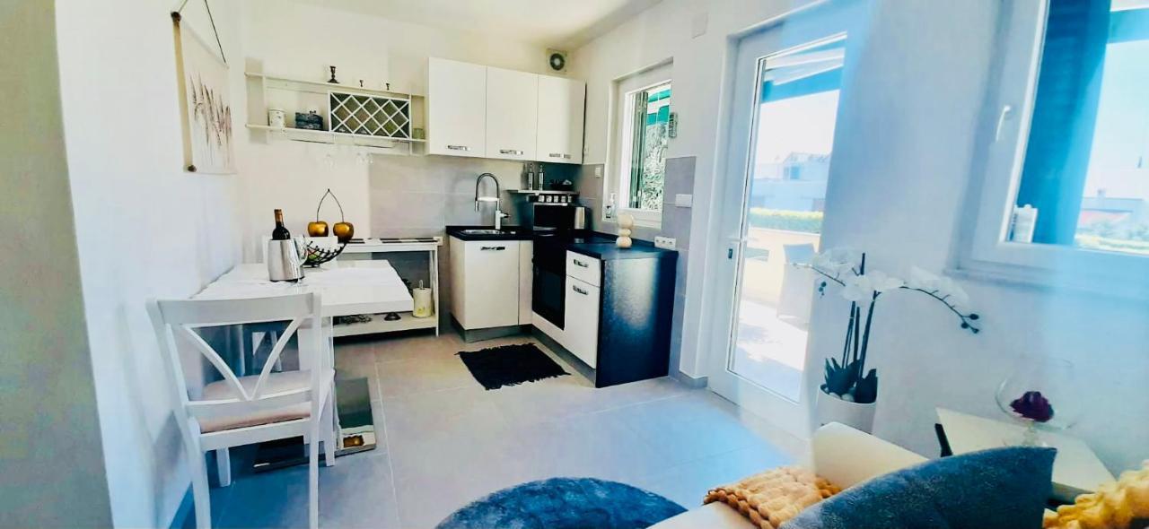 Villa Evamar, Island Krk Пунат Екстериор снимка